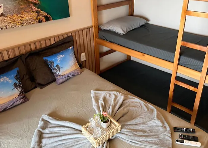 Suite 29 ou 30 com vista incrível para o mar, ar condicionado, frigobar, banheiro, 5 metros da praia Cabo Frio
